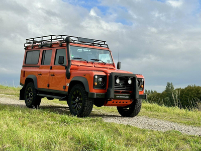 Land Rover 110 Defender G4 Challenge | Tangiers Orange