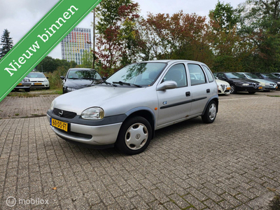 Opel Corsa 1.2 16V MOOIE ORIGINELE 5DRS AUTO + TREKHAAK