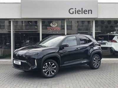 Toyota Yaris Cross 1.5 Hybrid Dynamic Plus | Dodehoekherkenning, Parkeersensoren, Smart Connect, Stuurverwarming, Elektrische achterklep