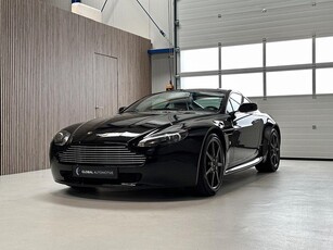 Aston Martin V8 Vantage 4.3 V8 - HANDGESCHAKELD - ALCANTARA