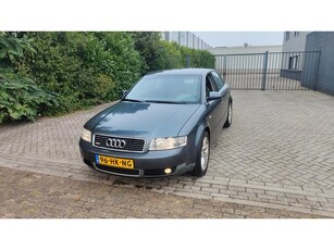 Audi A4 Limousine 2.0 Exclusive (bj 2001)