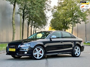 Audi A4 Limousine 3.2 FSI quattro Pro Line Business