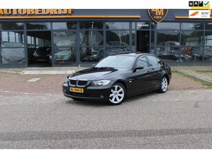 BMW 3-serie 318iPANORAMADAKSUBWOOFERVERLAAGDAIRCO