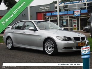 BMW 3-serie 320i Dynamic Executive