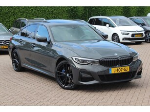 BMW 3-serie 330e eDrive Edition M Sport / Schuifdak /