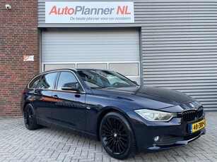 BMW 3-serie Touring 328i High Executive! Leder! Navi! Xenon!