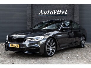 BMW 5 Serie 520i M Sport Schuifdak Comfortleder