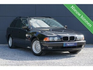 BMW 5-serie Touring 520i Aut. Executive Clima Origineel Mooi