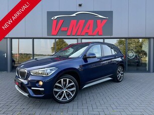 BMW X1 xDrive25i AUT High Exec Pano HUD Leder Naviprof