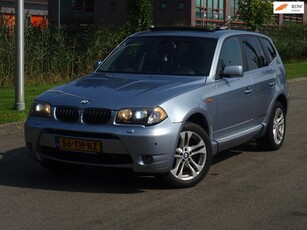 BMW X3 3.0i High Executive AUT. PANORAMADAK/LEER/NAVI/XENON