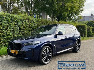 BMW X5 XDRIVE 40D 340pk Grijs kenteken M Sport Pano