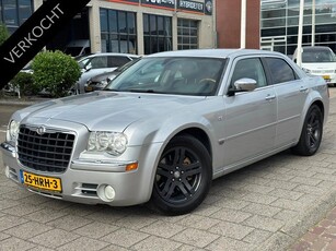 Chrysler 300C 3.5 V6 (bj 2006, automaat)