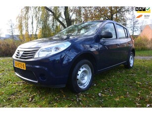 Dacia Sandero 1.2*5deurs*hoogzitter*weinig km's*3de eigenaar