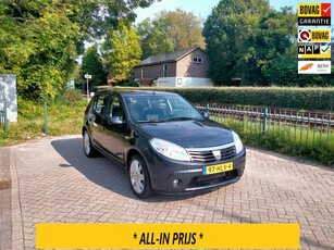 Dacia Sandero 1.6 Lauréate airco trekhaak lage km ALLINPRIJS