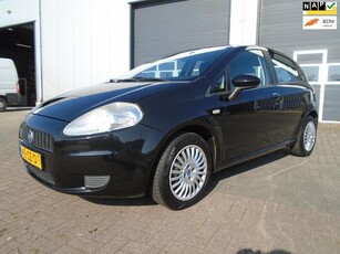 Fiat Grande Punto 1.2 Dynamic 5deurs airco zeer nette auto