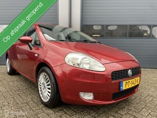 Fiat Grande Punto 1.4 Active Uitvoering _ Slechts 141.DKm