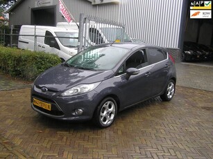 Ford Fiesta 1.25 Titanium nap airco nieuwe apk