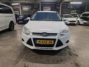 Ford FOCUS 1.0 EcoBoost Titanium