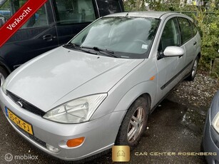 Ford Focus 1.6-16V Nieuwe APK, Trekhaak & Airco