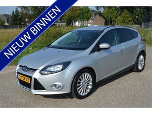 Ford Focus 1.6 EcoBoost Titanium Navigatie Clima