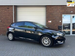 Ford Focus 1.6 TitaniumAUTOMAATNIEUWE APKNAVI