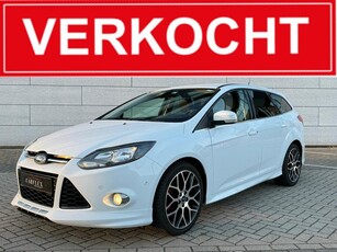 Ford Focus Wagon 1.6 EcoBoost Titanium 182pk/ST bodykit/18