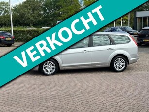 Ford Focus Wagon 1.6 Ghia Automaat,bj.2008,kleur:grijs,NAP