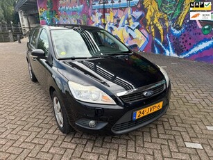 Ford Focus Wagon 1.6 Trend airco elektrische ramen stereo