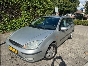 Ford Focus Wagon MET AIRCO & JAAR APK!