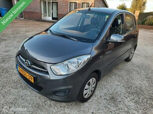 Hyundai i10 1.0 i-Vision Exclusive Airco/nette auto!