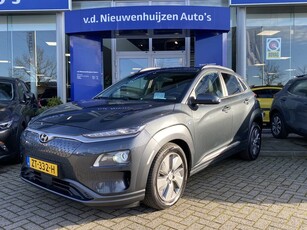 Hyundai KONA EV Premium 64 kWh Camera Leder Cruise Leder Stoel verwarming Camera €10