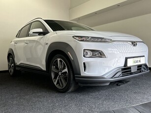 Hyundai KONA EV Premium 64 kWh Volleder! Voorstoelen