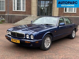 Jaguar XJ 3.2 V8 Executive YOUNGTIMER, PERFECT ONDERHOUDEN.