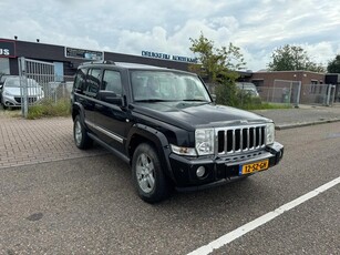 Jeep Commander 3.0 DIESEL 7 PERSOON (bj 2006)