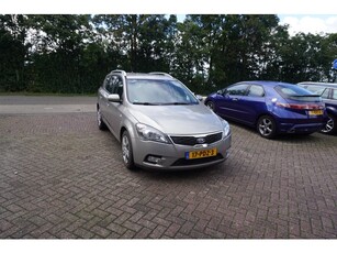 Kia cee'd 1.4 CVVT X-ecutive CRUISE NAVI CLIMA (bj 2011)