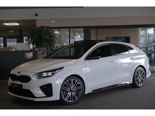 Kia ProCeed 1.6 T-GDI GT AUT Pano Navi Led Leder Cam Pdc