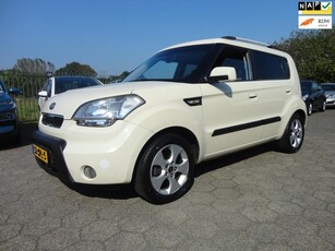 Kia Soul 1.6 X-ecutive AIRCO/SCHUIFDAK/TREKHAAK