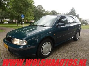 Škoda Octavia Combi 1.8 GLX (bj 1998)