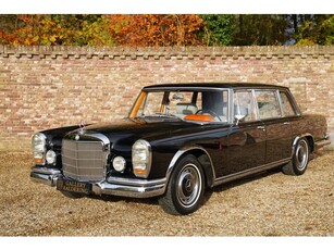 Mercedes-Benz 600 