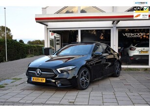 Mercedes-Benz A-klasse 180 Business Solution AMG Pano