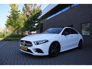 Mercedes-Benz A-klasse 180 d Business Solution AMG