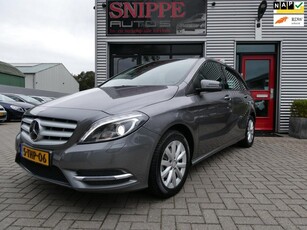 Mercedes-Benz B-klasse 180 Ambition -AUTOMAAT-ADAPTIVE