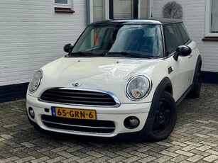 MINI Mini 1.6 Cooper D Airco Lichtmetalen Velgen