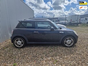 Mini Mini 1.6 Cooper S/DEFECT/LEES ADVERTENTIE!!!