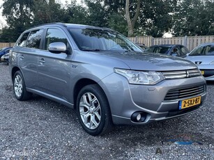 Mitsubishi Outlander 2.0 PHEV Business Edition airco navi