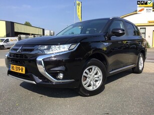 Mitsubishi Outlander 2.0 PHEV Business Edition I 3e Eigen.