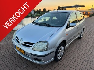 Nissan Almera Tino 1.8