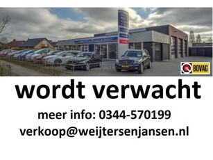 Opel Astra 1.2 Elegance / Stoelverwarming / Stuurverwarming