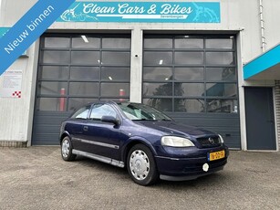 Opel Astra 1.6 Club (bj 1999, automaat)