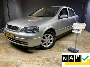 Opel Astra 1.6 Njoy